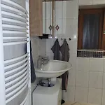 Apartment Tritt Ein Bring Glueck Herein - Exquisite 75 Qm - Messenaehe - Parkplatz - Flughafennaehe *