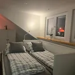 Tritt Ein Bring Glueck Herein - Exquisite 75 Qm - Messenaehe - Parkplatz - Flughafennaehe Appartement Düsseldorf