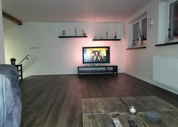 Tritt Ein Bring Glueck Herein - Exquisite 75 Qm - Messenaehe - Parkplatz - Flughafennaehe Apartamento