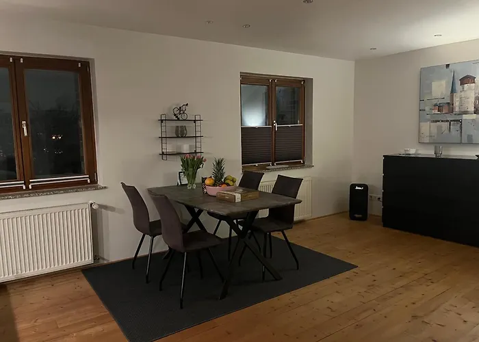 Tritt Ein Bring Glueck Herein - Exquisite 75 Qm - Messenaehe - Parkplatz - Flughafennaehe