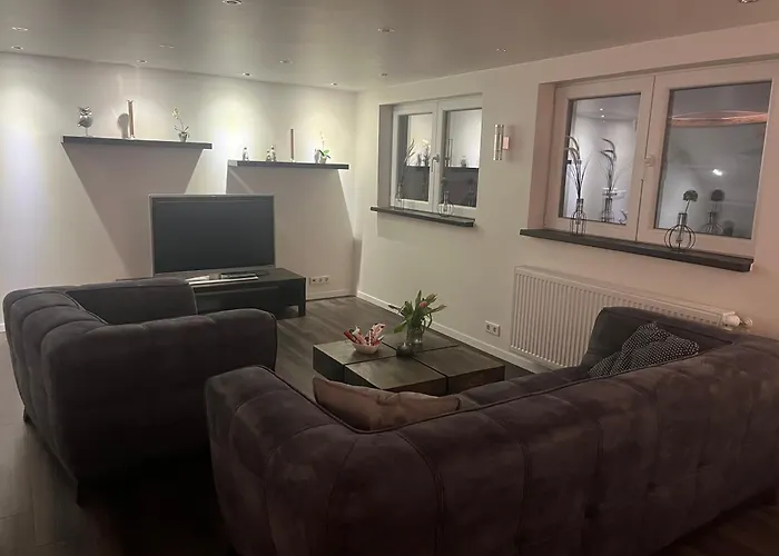 Tritt Ein Bring Glueck Herein - Exquisite 75 Qm - Messenaehe - Parkplatz - Flughafennaehe Apartamento